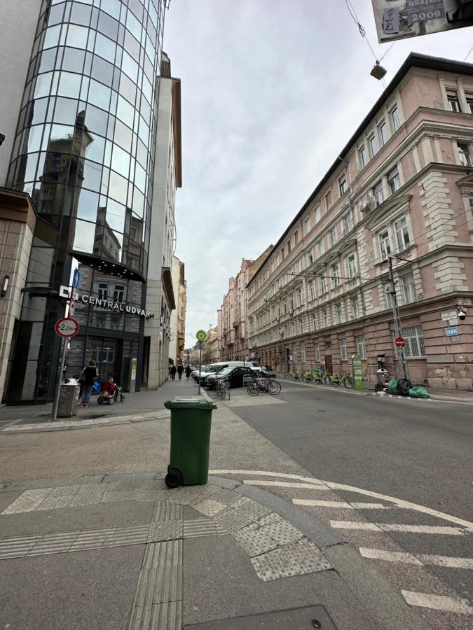 Dolce Vita Budapeşte Dış mekan fotoğraf